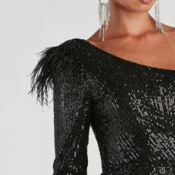 Windsor. Cassidy Formal Sequin Feather Dress -Deals Skirt Store 05001 1029 2 167f1860 789a 4573 8146 e2a3e65cbf2f