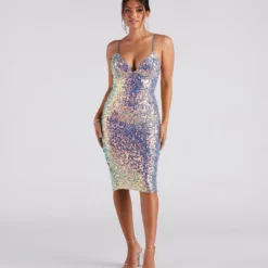 Windsor. Rhianna Formal Iridescent Sequin Midi Dress