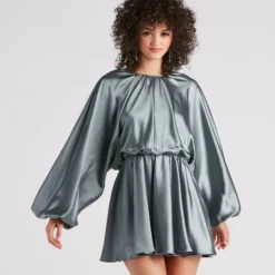 Windsor. Nancy Formal Satin Short Dress