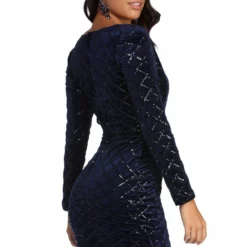 Windsor. Makenna Formal Velvet And Sequin Dress 8 Windsor. Makenna Formal Velvet And Sequin Dress -Deals Skirt Store 05001 3937 3