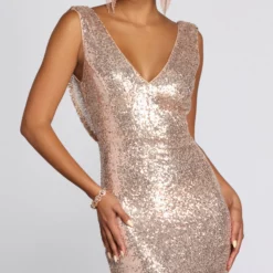 Windsor. Paloma Cowl Back Sequin Gown -Deals Skirt Store 05002 0110 5