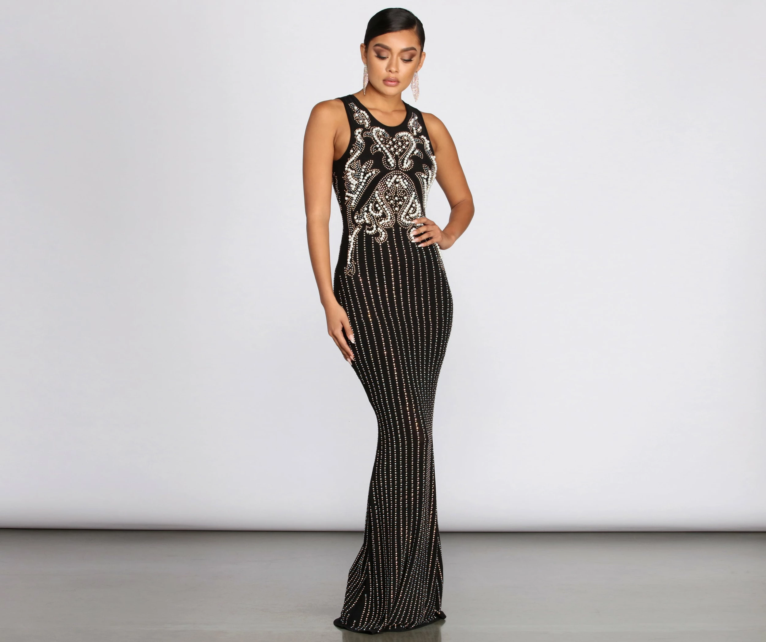 Windsor. Deleah Formal Sleeveless Pearl Dress 3 Windsor. Deleah Formal Sleeveless Pearl Dress