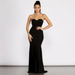 Windsor. Aspyn Strapless Sweetheart Mermaid Formal Dress