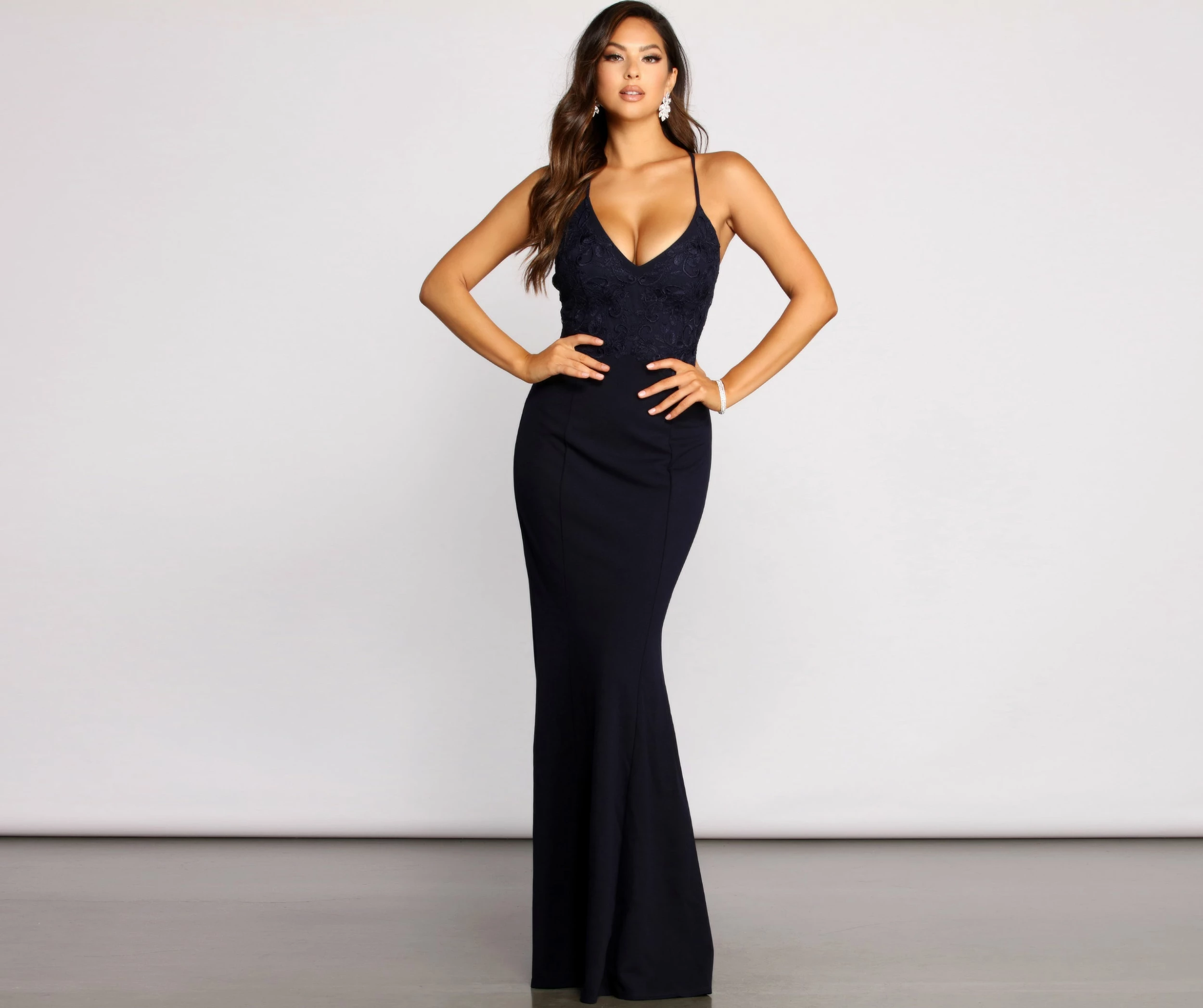 Windsor. Tati Formal Lace Up Crepe Dress 3 Windsor. Tati Formal Lace Up Crepe Dress