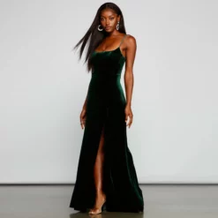 Windsor. Liv Formal High Slit Velvet Dress 8 Windsor. Liv Formal High Slit Velvet Dress -Deals Skirt Store 05002 1548 3