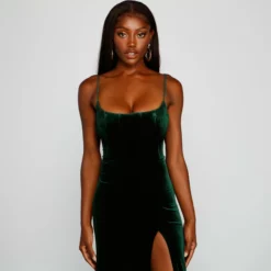 Windsor. Liv Formal High Slit Velvet Dress 9 Windsor. Liv Formal High Slit Velvet Dress -Deals Skirt Store 05002 1548 4