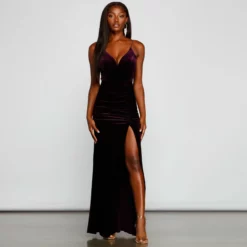 Windsor. Cassia Formal Open-Back Velvet Dress -Deals Skirt Store 05002 1550 1