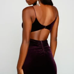 Windsor. Cassia Formal Open-Back Velvet Dress -Deals Skirt Store 05002 1550 4