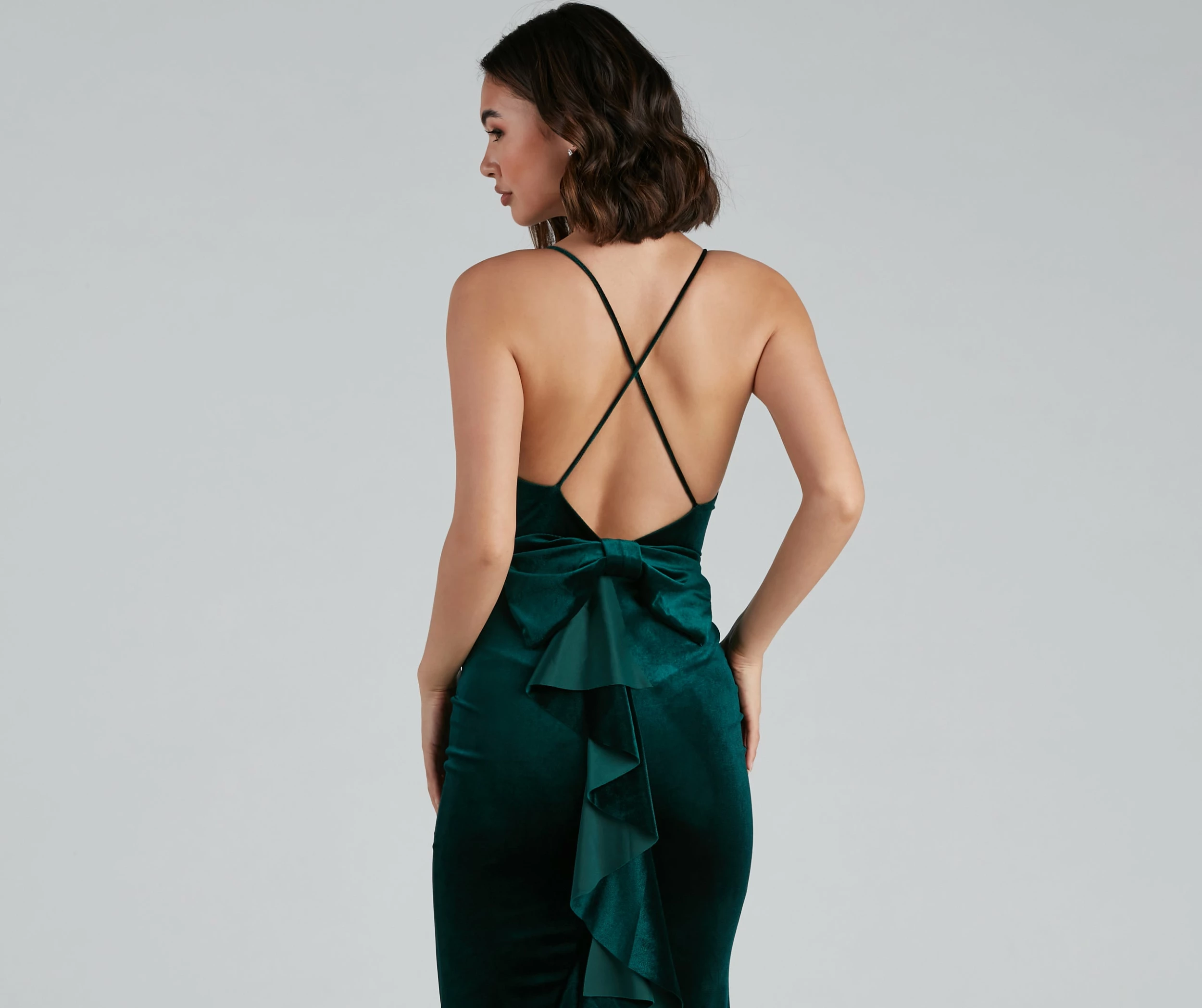 Windsor. Margot Formal Ruffled Velvet Dress 6 Windsor. Margot Formal Ruffled Velvet Dress - Image 4