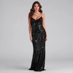 Windsor. Marleigh Formal Sequin Scroll Dress