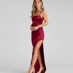 Windsor. Maude Formal High Slit Satin Dress 9 Windsor. Maude Formal High Slit Satin Dress -Deals Skirt Store 05002 2103 4 f7413148 25fe 41bf 813b 9dbcc99ddb4b