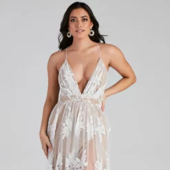 Windsor. Morgan Formal Flocked Velvet Dress 40 Windsor. Morgan Formal Flocked Velvet Dress -Deals Skirt Store 05002 2122 4 96bfaaa1 4002 4b93 a336 f1dc763dcaa0 1