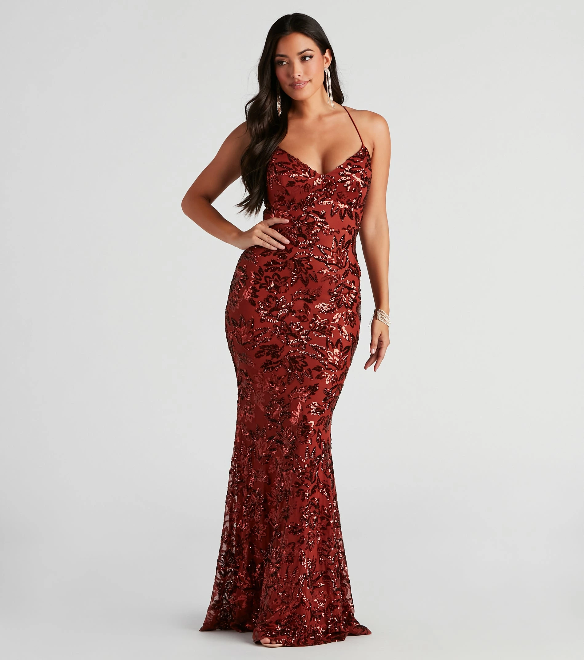 Windsor. Marleigh Formal Sequin Scroll Dress 11 Windsor. Marleigh Formal Sequin Scroll Dress - Image 9