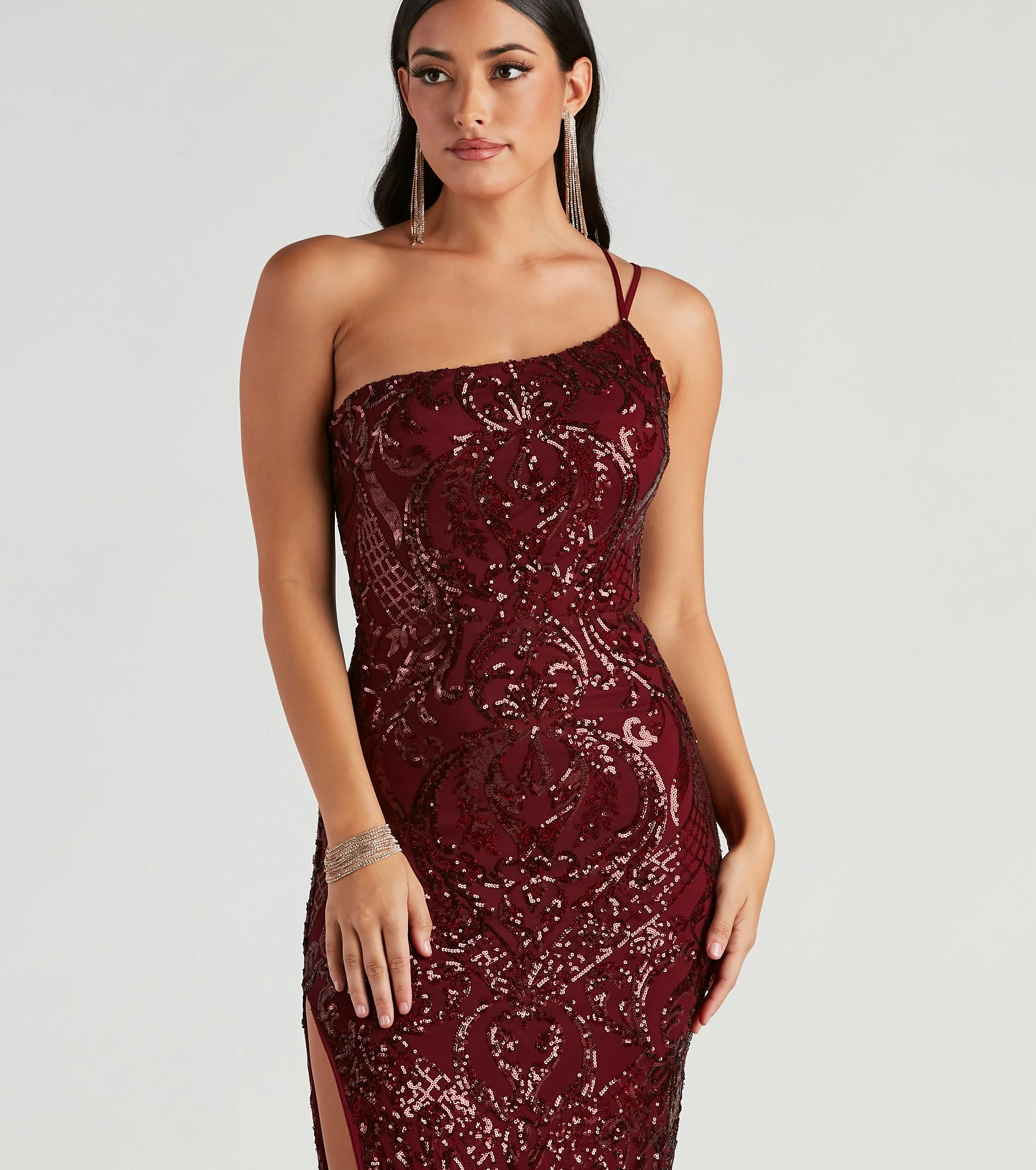 Windsor. Jaleen Formal Sequin One Shoulder Dress 6 Windsor. Jaleen Formal Sequin One Shoulder Dress - Image 4