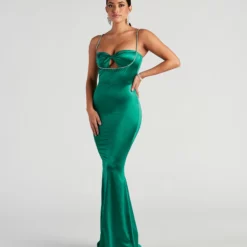 Windsor. Analynn Formal Satin Rhinestone Trim Dress -Deals Skirt Store 05002 2666 3