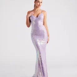 Windsor. Lyanna Formal Iridescent Sequin Mermaid Dress