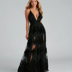 Windsor. Morgan Formal Flocked Velvet Dress