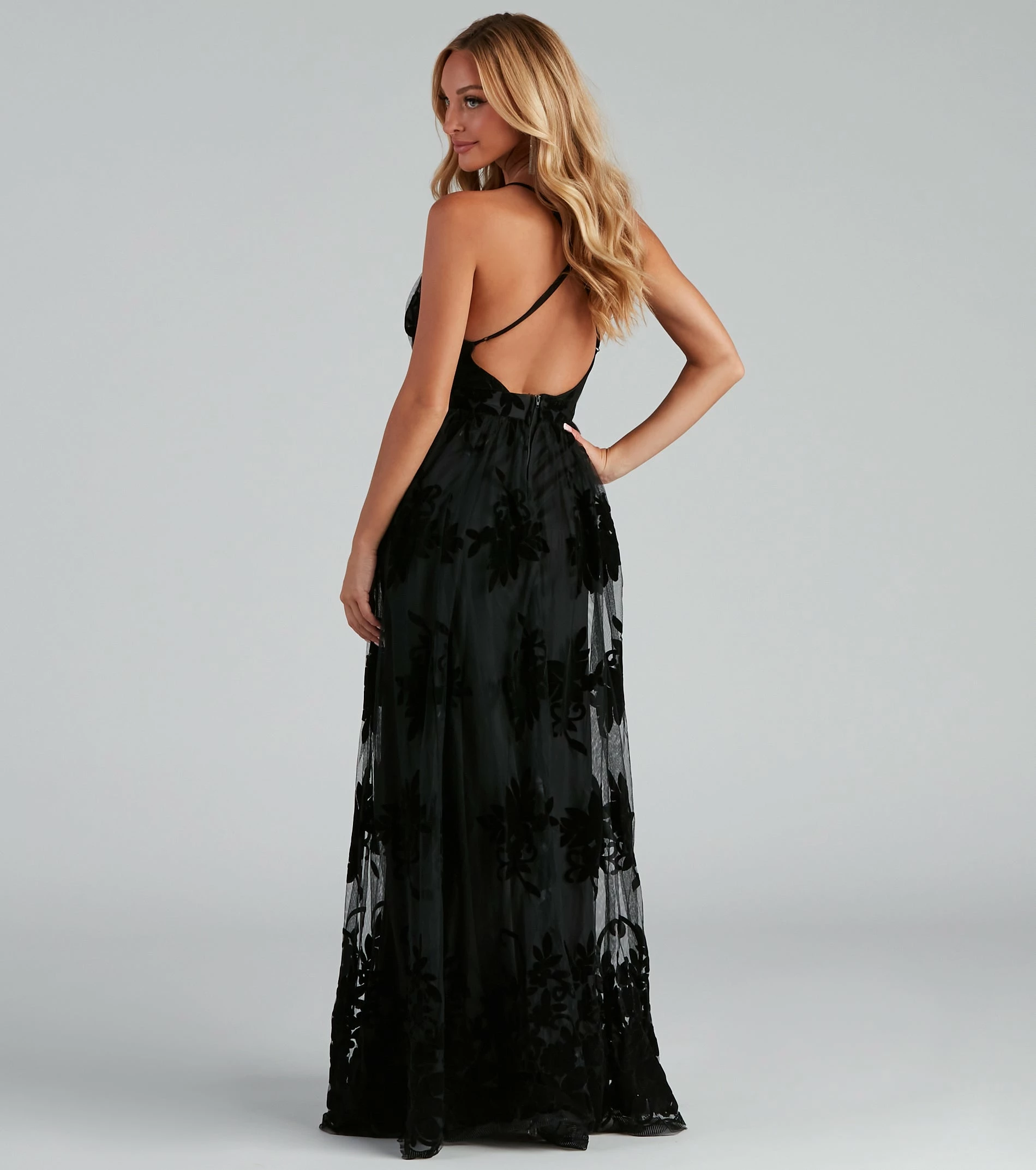 Windsor. Morgan Formal Flocked Velvet Dress 4 Windsor. Morgan Formal Flocked Velvet Dress - Image 2