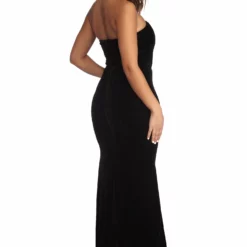 Windsor. Brianna Formal Strapless Velvet Dress -Deals Skirt Store 05002 6287 3 3443d4a5 e27e 4e0a ac33 11329cf1340e