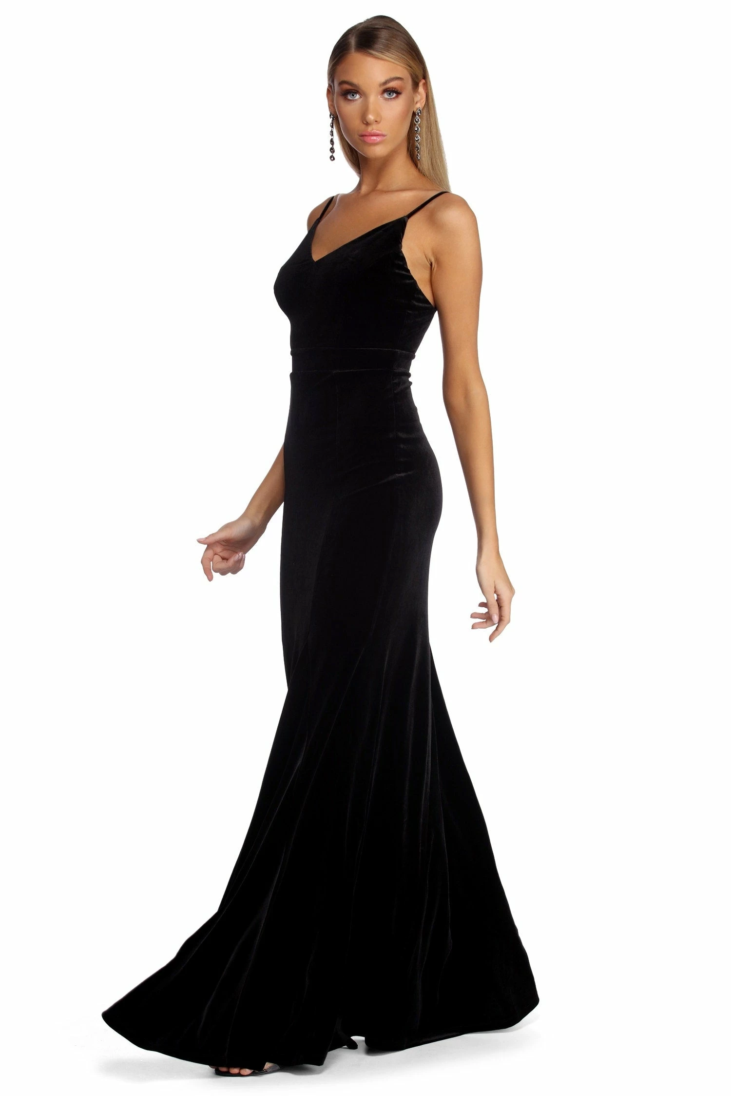 Windsor. Lyanna Formal Velvet Mermaid Dress 4 Windsor. Lyanna Formal Velvet Mermaid Dress - Image 2