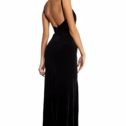 Windsor. Lyanna Formal Velvet Mermaid Dress 8 Windsor. Lyanna Formal Velvet Mermaid Dress -Deals Skirt Store 05002 6365 3 2b38051d 5c16 46ea 90f7 636f6b0f5883