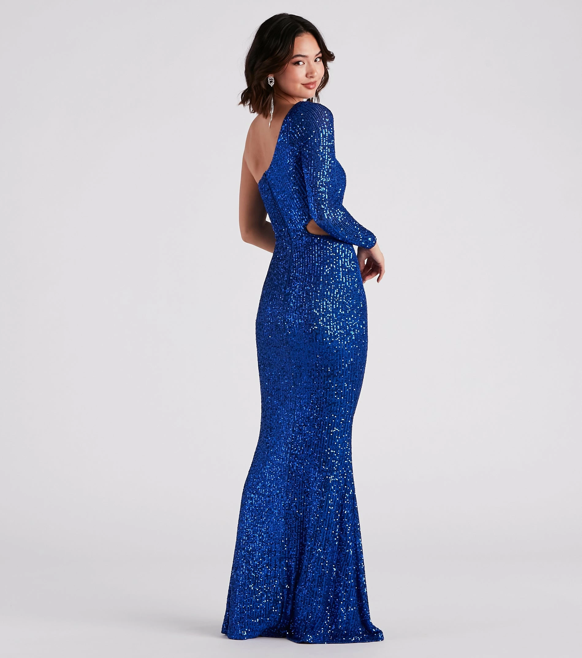 Windsor. Emmie Formal Sequin One-Shoulder Dress 4 Windsor. Emmie Formal Sequin One-Shoulder Dress - Image 2