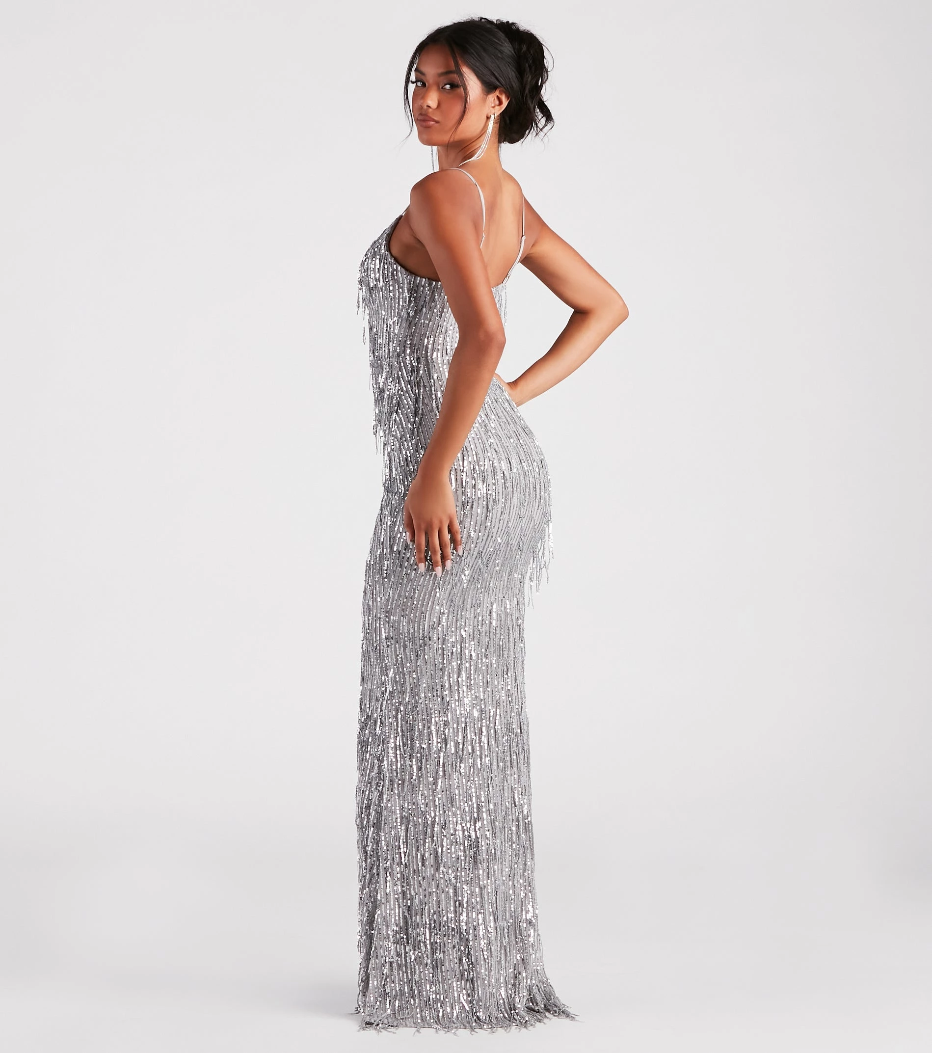 Windsor. Rebekah Formal Sequin Fringe Mermaid Dress 8 Windsor. Rebekah Formal Sequin Fringe Mermaid Dress - Image 6