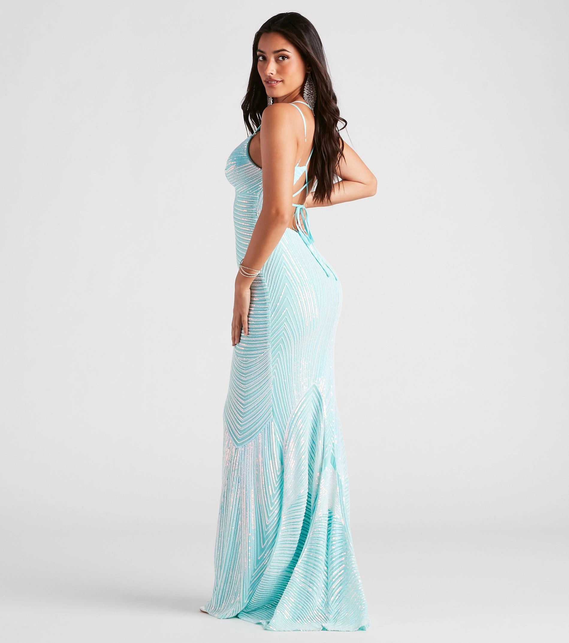 Windsor. Lyanna Formal Iridescent Sequin Mermaid Dress 12 Windsor. Lyanna Formal Iridescent Sequin Mermaid Dress - Image 10