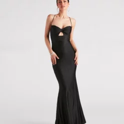 Windsor. Faye Rhinestone Lace-Up Mermaid Dress