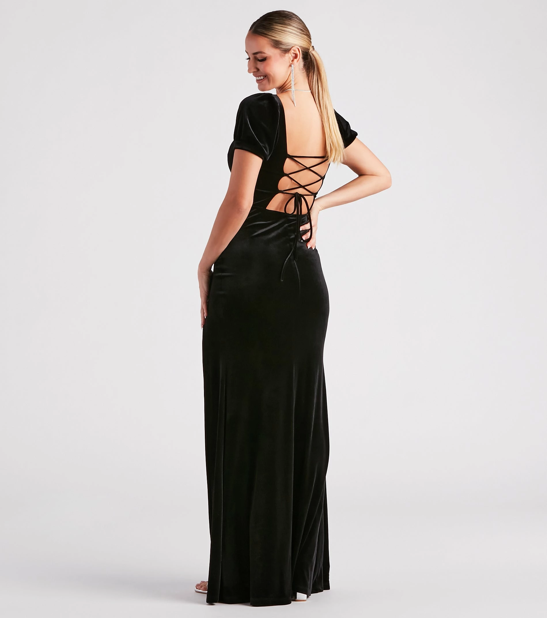 Windsor. Claudia Formal Velvet Slit Mermaid Dress 3 Windsor. Claudia Formal Velvet Slit Mermaid Dress