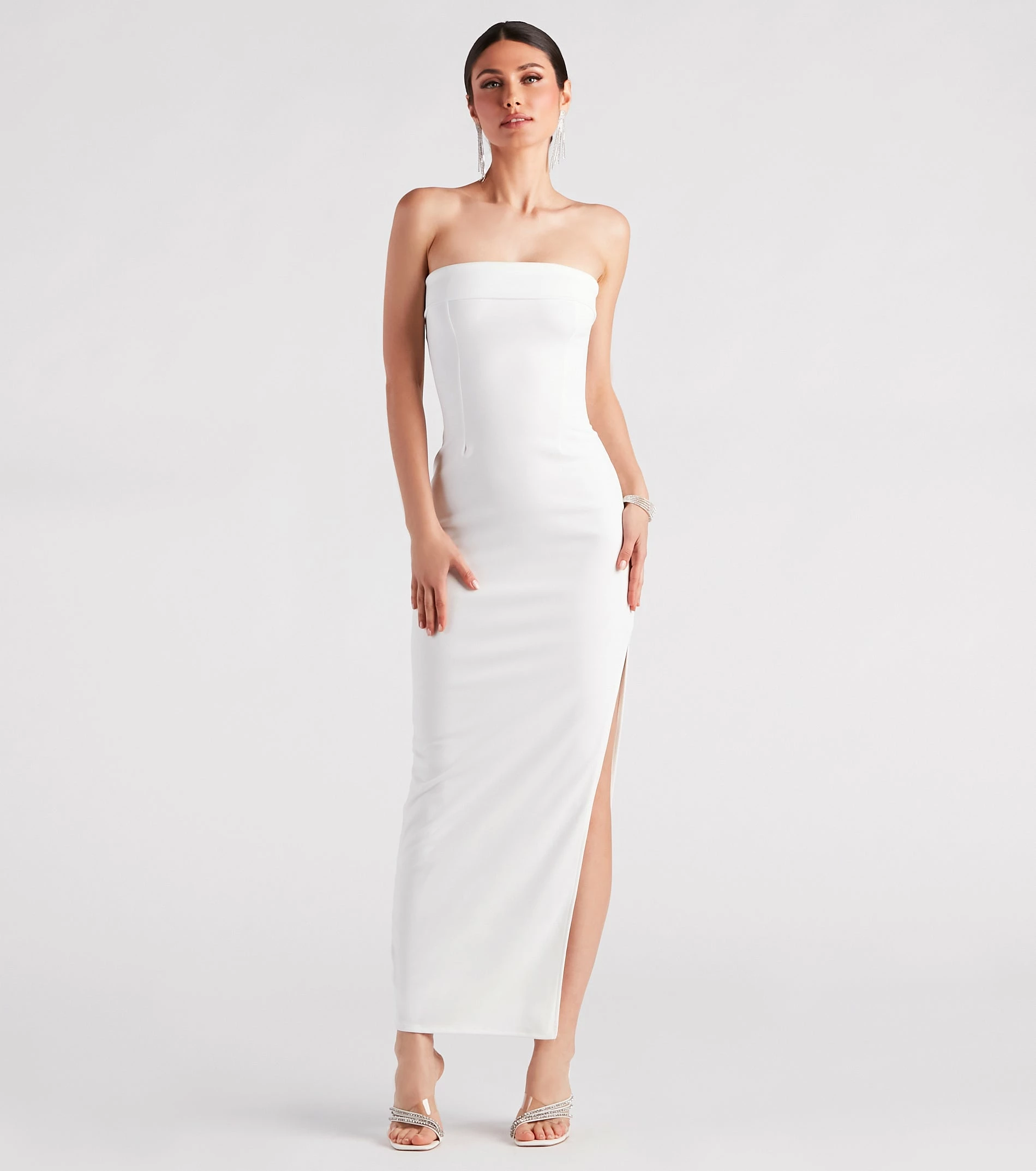 Windsor. Kaisley Strapless High Slit Slim-Fit Formal Dress 3 Windsor. Kaisley Strapless High Slit Slim-Fit Formal Dress