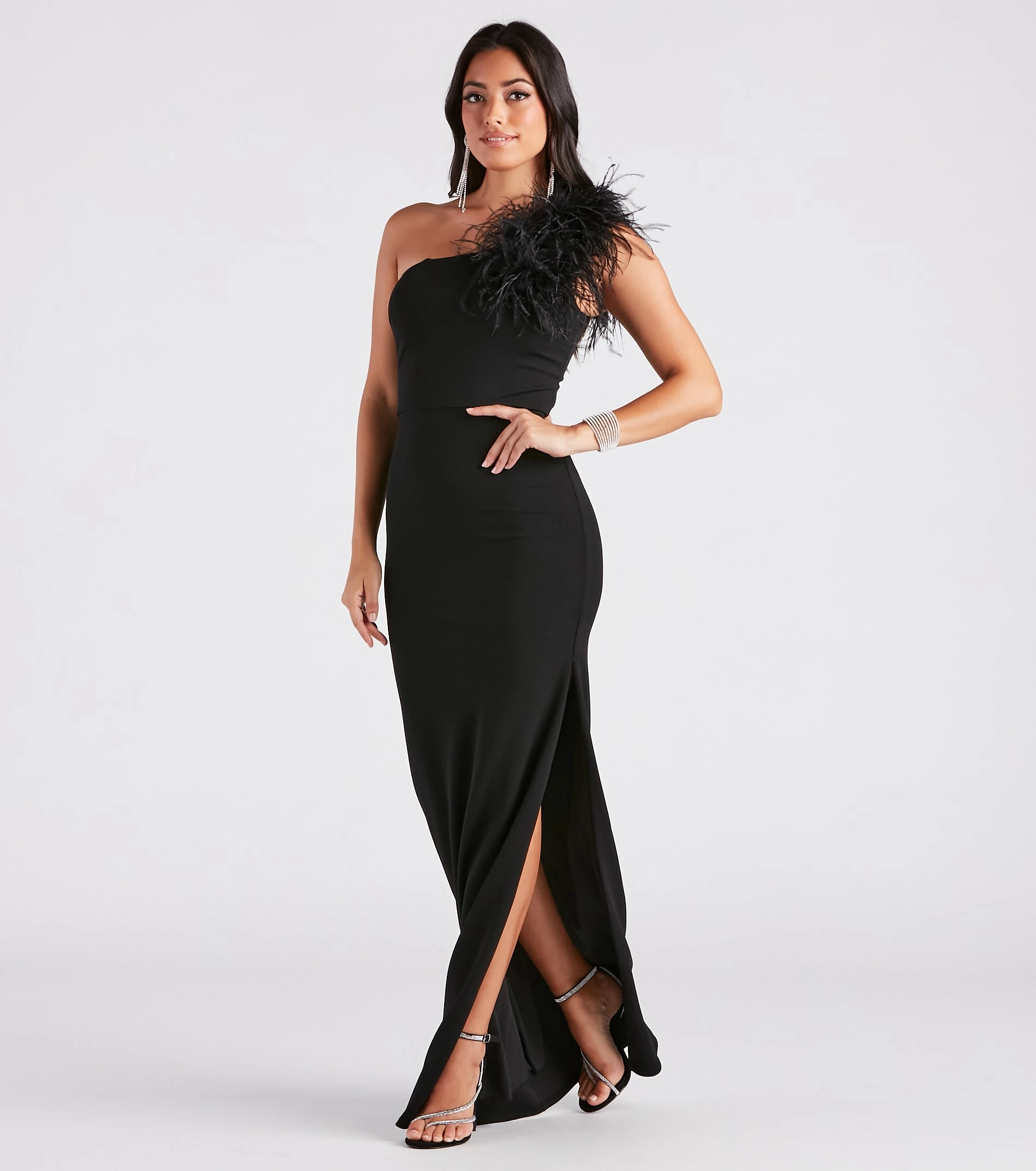 Windsor. Patricia Formal Crepe Marabou Long Dress 9 Windsor. Patricia Formal Crepe Marabou Long Dress - Image 7