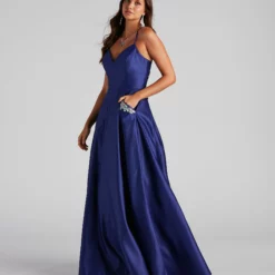 Windsor. Rita Woven Satin Embellished Ball Gown 8 Windsor. Rita Woven Satin Embellished Ball Gown -Deals Skirt Store 05004 0154 3