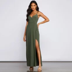 Windsor. Major Appeal High Slit Maxi Dress