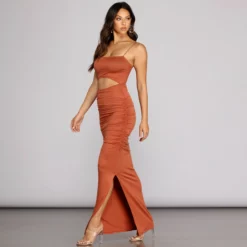 Windsor. Ruched To The Maxi Knit Dress