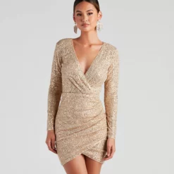 Windsor. Chic Glow-Up Sequin Bodycon Dress