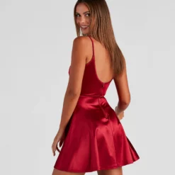 Windsor. Stunning Style Satin Skater Dress -Deals Skirt Store 05101 1462 2 154ff953 8490 4827 94e5 d9e1a4a711b2