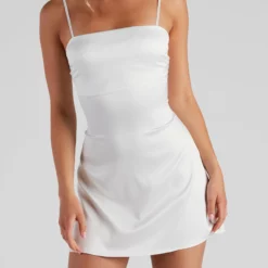 Windsor. Simple And Sleek Satin Mini Dress -Deals Skirt Store 05101 1672 4