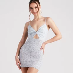 Windsor. Effortless Weekend Vibes Floral Mini Dress