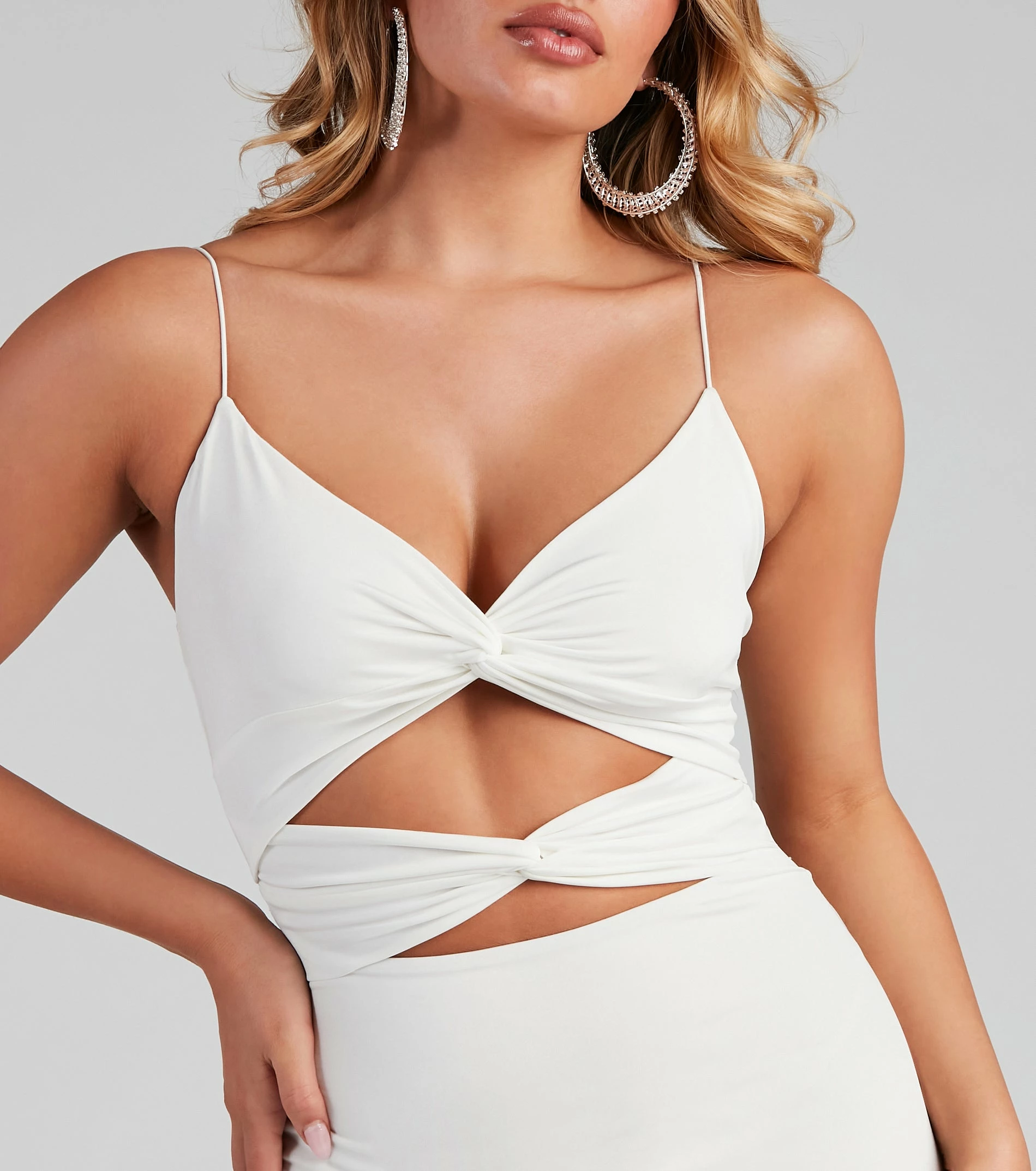 Windsor. Strike A Pose Cutout Mini Dress 18 Windsor. Strike A Pose Cutout Mini Dress - Image 16