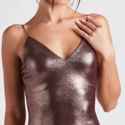 Windsor. Own The Spotlight Metallic Dress 9 Windsor. Own The Spotlight Metallic Dress -Deals Skirt Store 05103 4737 4 720e4cc3 6365 43eb 9f90 8bb8df9df473