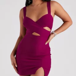 Windsor. Cross It Off V-Neck Short Dress 17 Windsor. Cross It Off V-Neck Short Dress -Deals Skirt Store 05103 4908 4