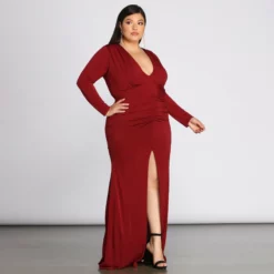 Windsor. Plus Denise Formal Plunging Ruched Dress -Deals Skirt Store 15002 0147 3 48696cfb a42d 4755 8323 36e3c99da90c